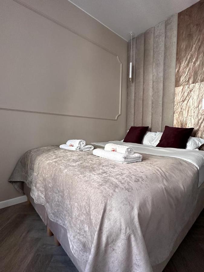 Mb Boutique Apartment กดัญสก์ ภายนอก รูปภาพ